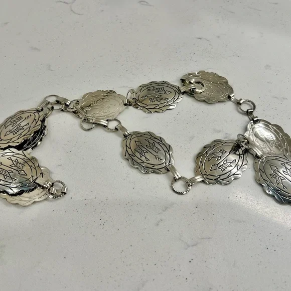 Concho Silver Chain Belt Medallion Circle Mod Casual Dress Metal Boho Western - Picture 1 of 4